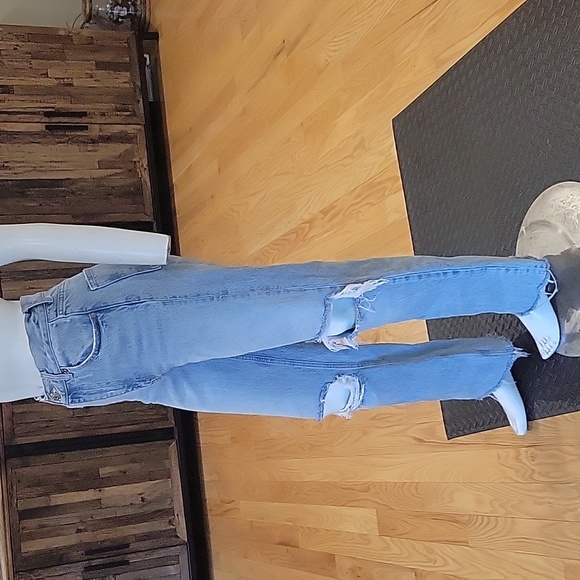 Zara 90"s high waisted wide leg distressed jeans - Picture 6 of 16